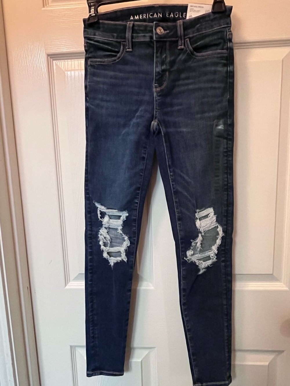 American Eagle Outfitters Women's Dark Blue Distressed Jeggings
